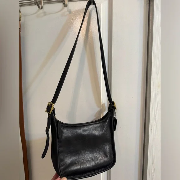 Coach Vintage Janice Legacy Bag Black Leather - Picture 4 of 11